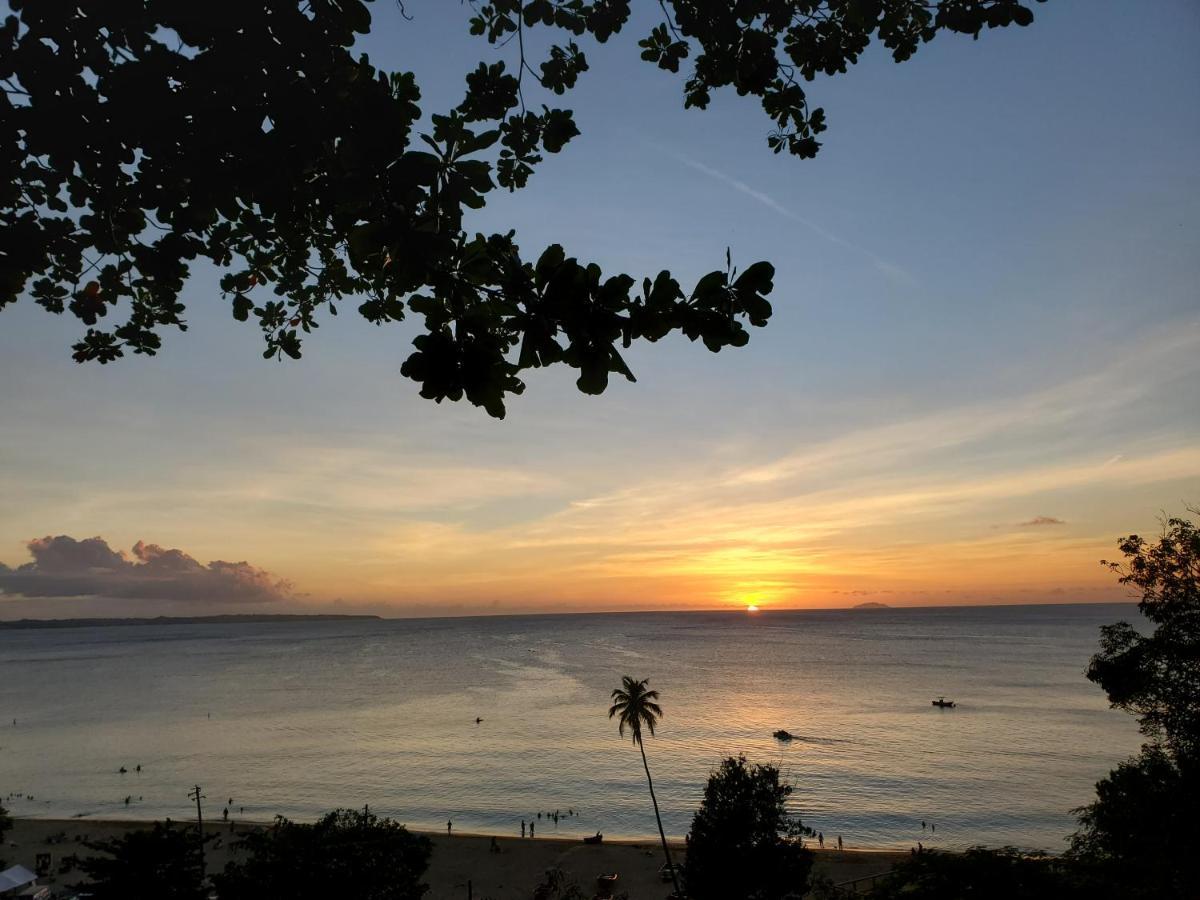 Aguadilla Waves Apt Free Parking & Wifi 8 Minute Walk From Crashboat Beach Exterior photo